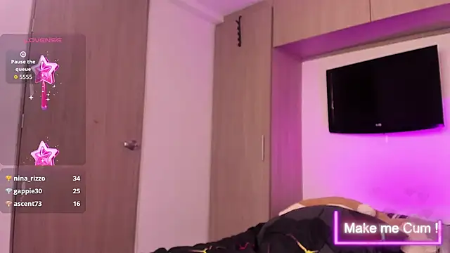 free video chat random Sophie Whitexxx