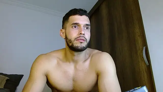 Noah_jhonsonn live sex cam