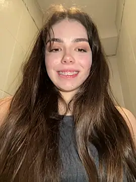 pantyless's live cam