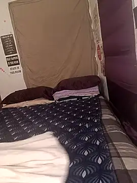 snowbird1117 Live Webcam on Stripchat