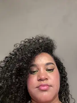 lucy_wilson5 (F young) - 🌷Feetjob 🍒