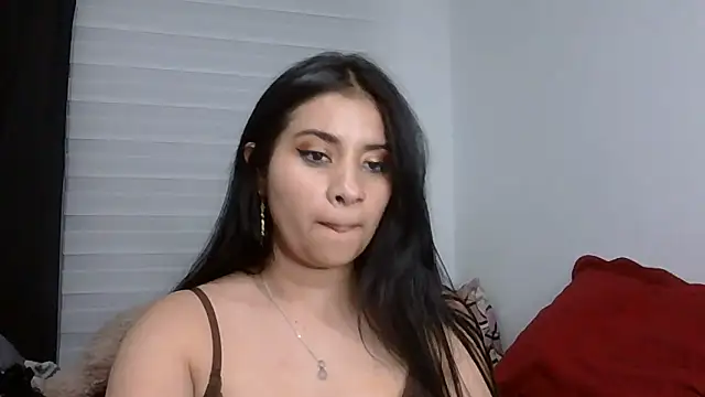 ValerieLove_'s live cam