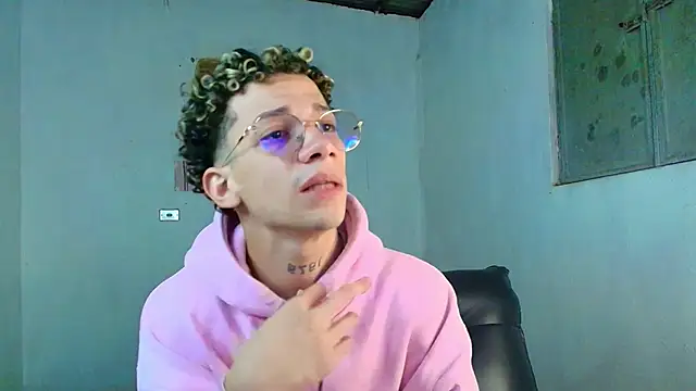 mateodeamjo (M twink) - Mastubation