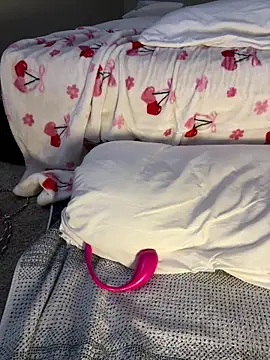 Angeliccreamyrican live sex cam