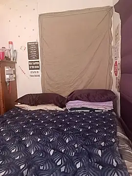 snowbird1117 Live Webcam on Stripchat