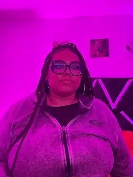 alahiafrequency - AlahiaFrequency's free webcam - UK Sex Cams