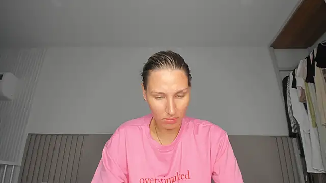 soficlimbing - SofiClimbing's free webcam - UK Sex Cams