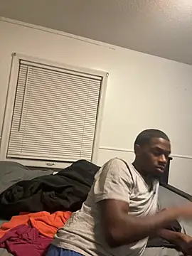 pussyeater_- - Pussyeater_-'s free webcam - UK Sex Cams