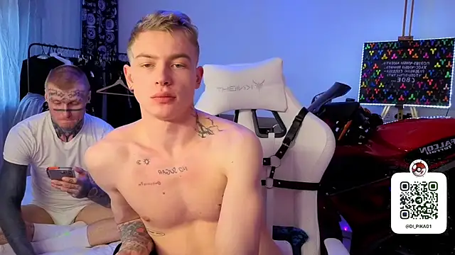 c10h15on1's live cam