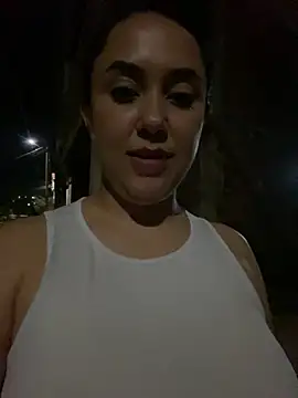 Craziness_street's live cam