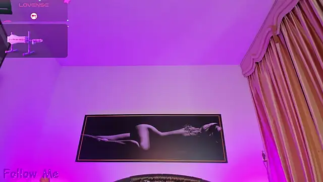 perla_hott1 (F young) - Wet pussy without my boss knowing