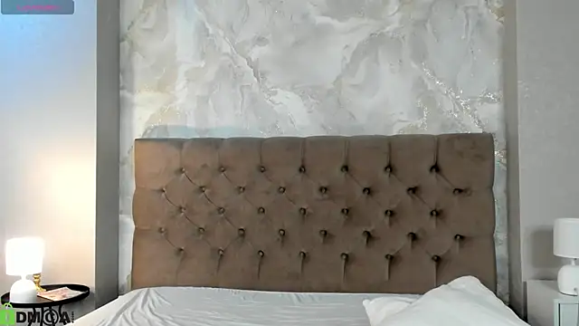 boozekirs_ live sex cam