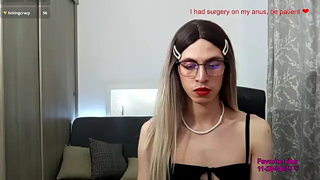 andy_roses - Andy_Roses's free webcam