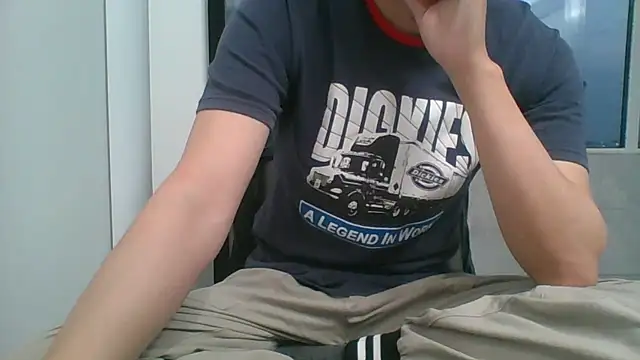 nole_china7 (Ask my age) - talk / fun / cum