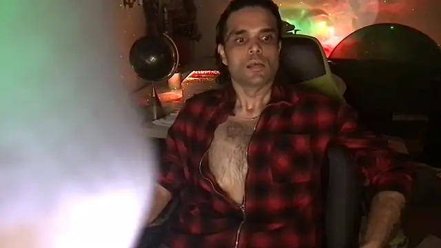 kungfupanda001 - KungFuPanda001's free webcam