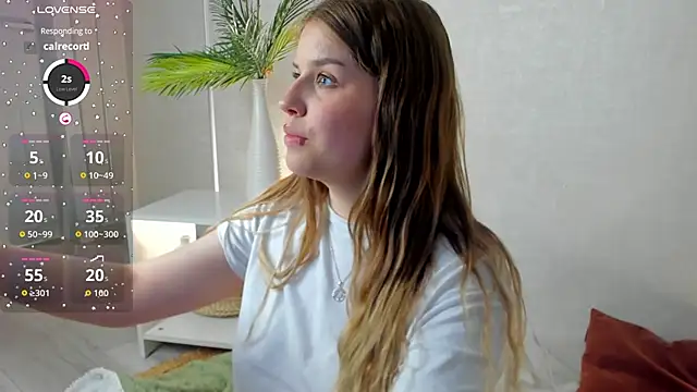 crispy_amber (F teen) - Turn around and pull panties up