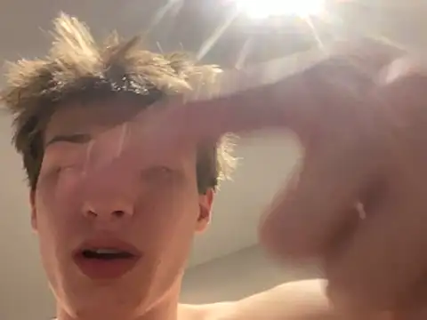 yourwhiteboy1's live cam