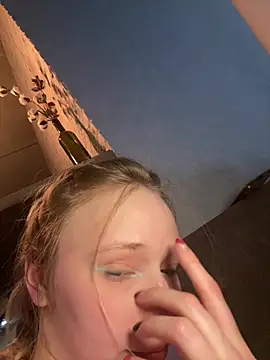 RollDollsi's live cam