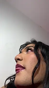 nikitadragunxxx (T young) - MAKE ME NAKED AND HIGH