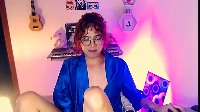 adelineesposito (T young) - play with my naked body