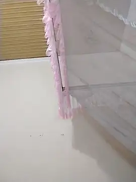 jade69xx (F young) - Show pussy