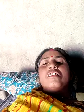 hot_re83 - Hot_re83's free webcam