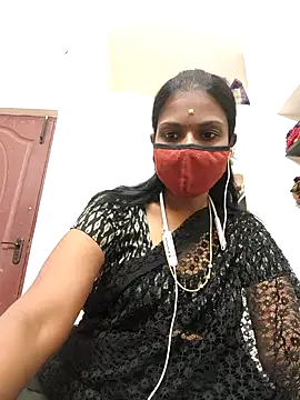 Webcam Model (Tamil_Yalini12)  is live.Free join now!