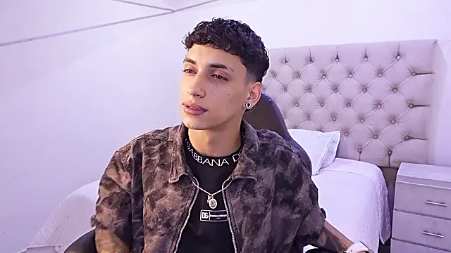 JhoanLeandro live sex cam