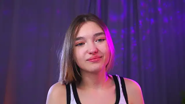 Leyla_crsh live sex cam