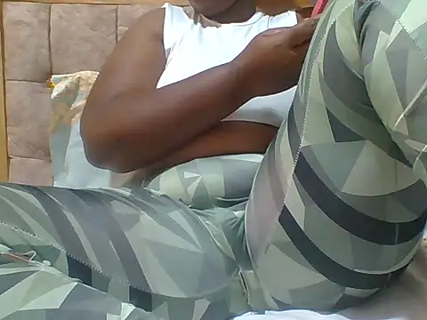 ca_ndy01 - Ca_ndy01's free webcam