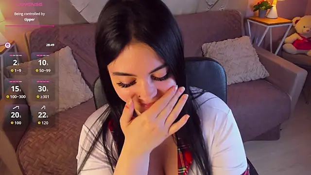 sandraeleson (F young) - suck your hard nipples for me 🤍