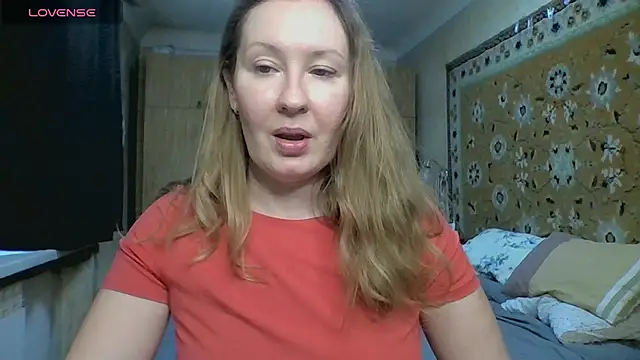 AnnaXLovers webcam stripchat model stream image