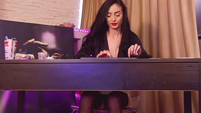 feetvibe (F young) - 💦 Wet & Wild Foot Play Show