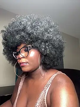 Preview of womannextdoor1