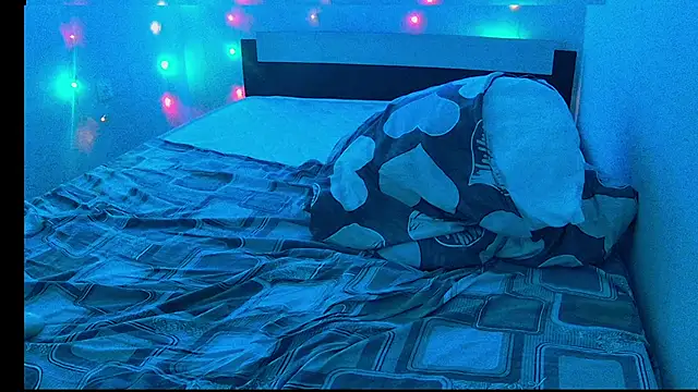 snow-bars77 (M young) - cum show