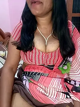 kannadatamiltelugubeauty (F milf) - Ass show