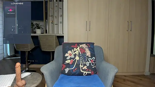 only_s_alex (Ask my age) - Cum show