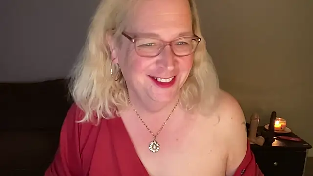 silverbanger3 - Silverbanger3's free webcam - UK Sex Cams