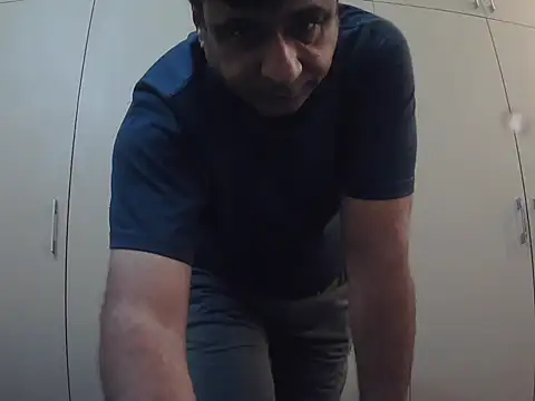 desipapaxxx (Ask my age) - CUM SHOW 💦💦 SHAMELESS DADDY