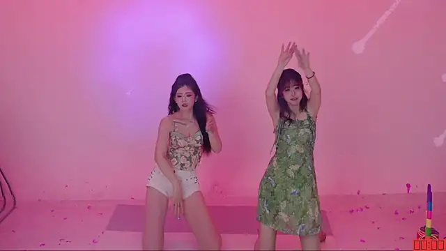 aty1314 - ATY1314's free webcam - UK Sex Cams