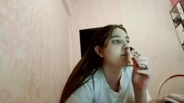 janinethielman (F teen) - show feet