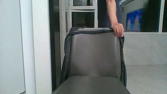 nole_china7 (Ask my age) - talk / fun / cum