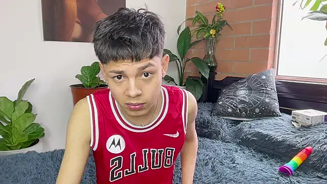 andy_belier23 - Andy_Belier23's free webcam - UK Sex Cams