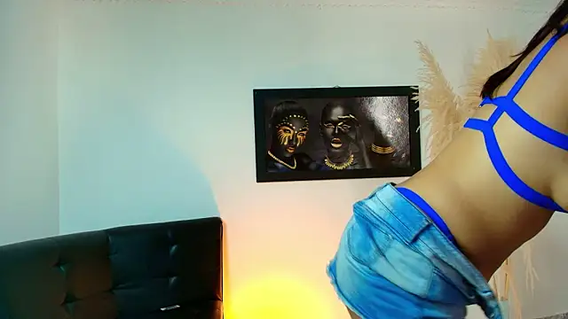 sara_lux1 - Sara_lux1's free webcam - UK Sex Cams