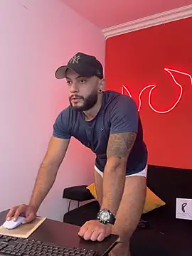 mike_savage3 (M young) - Jerking me same time flex my muscles