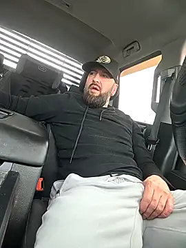 Beardedtattood's live cam