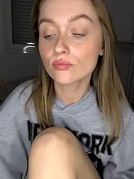 goldi159 (F young) - Show sweet Pussy ❤️‍🔥