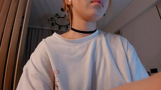 nacumi_mi (F teen) - boost my room ❤