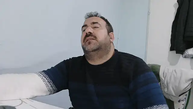 mio_jaks - Mio_jaks's free webcam - UK Sex Cams