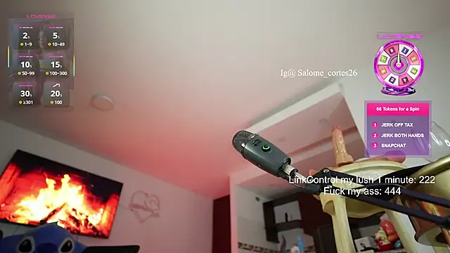 BitchySalome's live cam